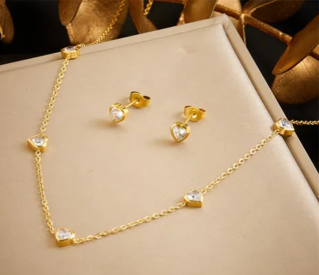CONJUNTO PEQUENOS CORAZONES