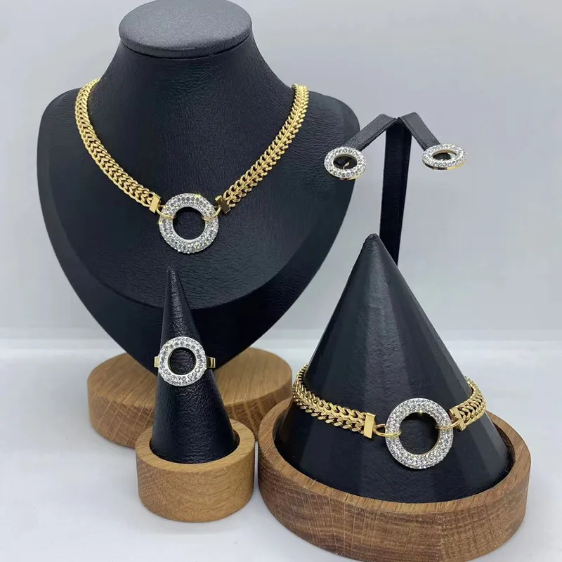 Modern circle Set