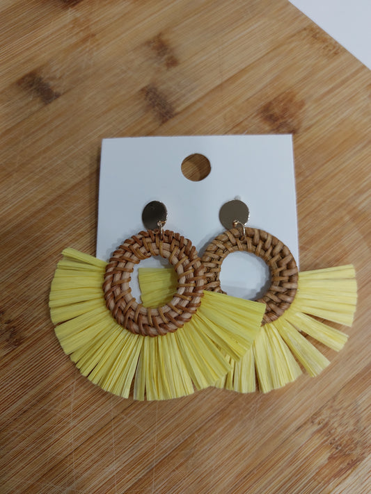 HANDMADE IN RATTAN YELLOW