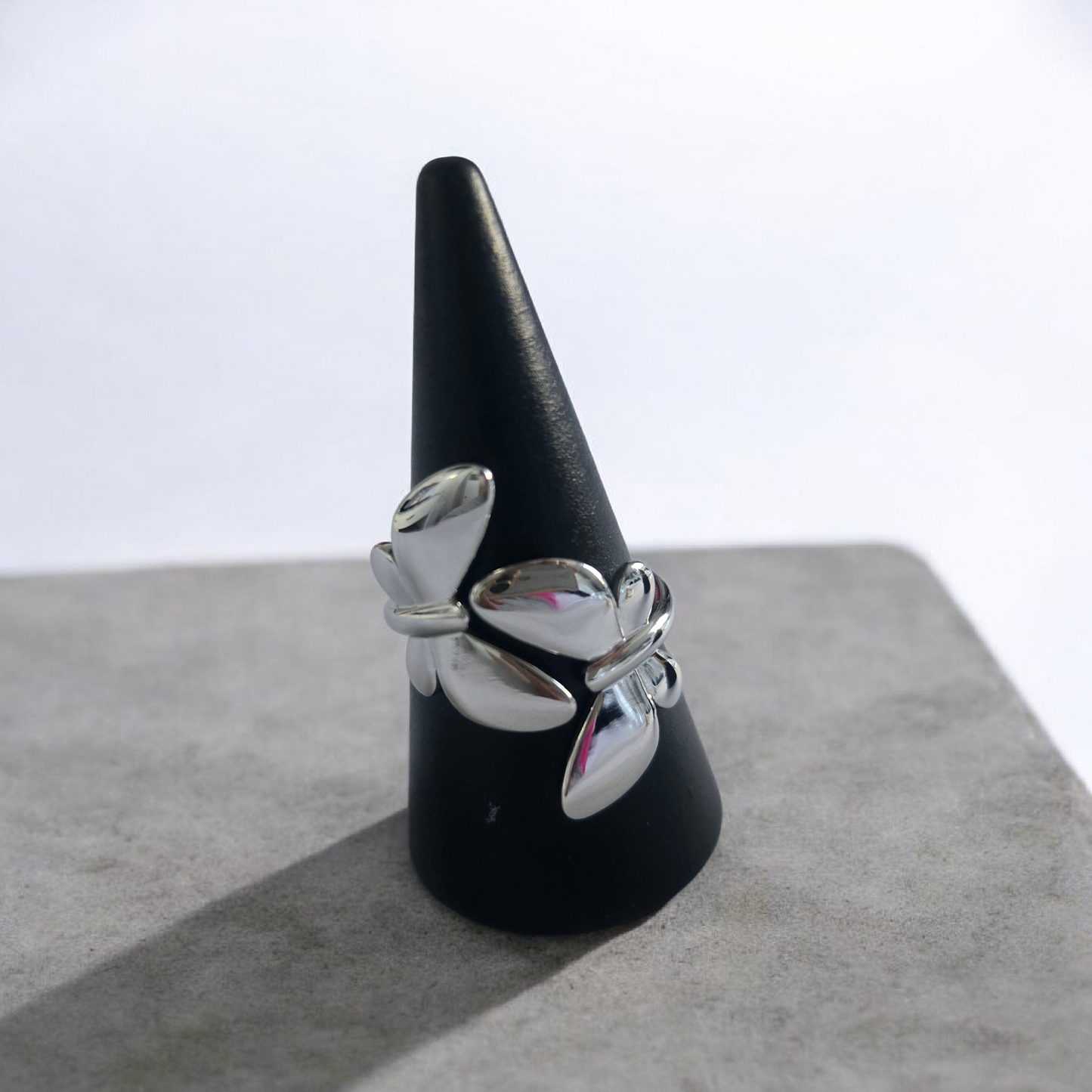 DOUBLE BUTTERFLY RING