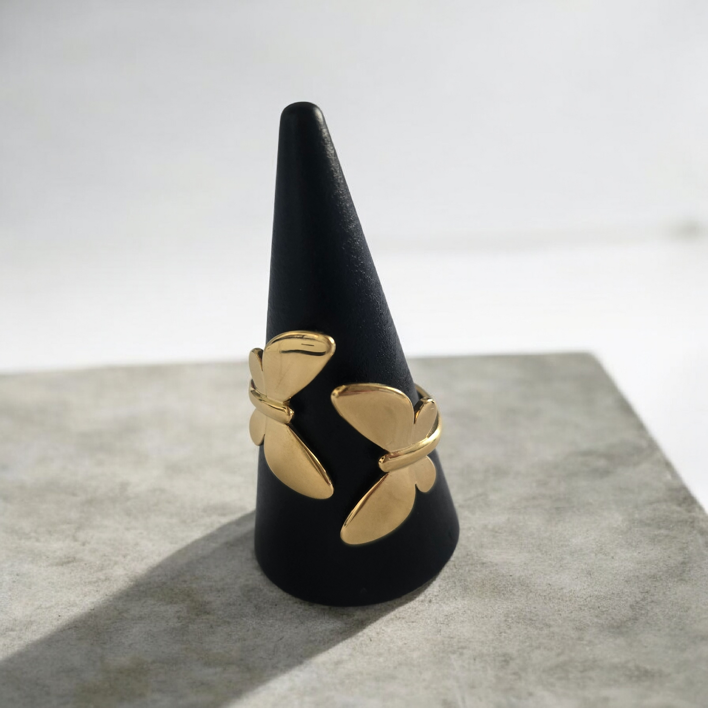 DOUBLE BUTTERFLY RING